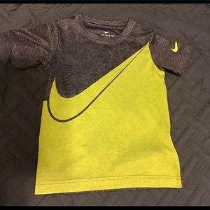Nike Dri-Fit T-Shirt